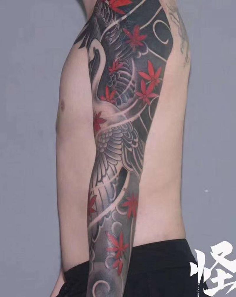 日式花臂纹身图片_手臂老传统纹身图案