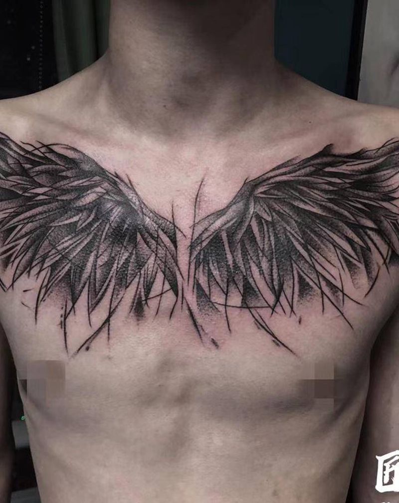 翅膀纹身图片_胸部纹身图案
