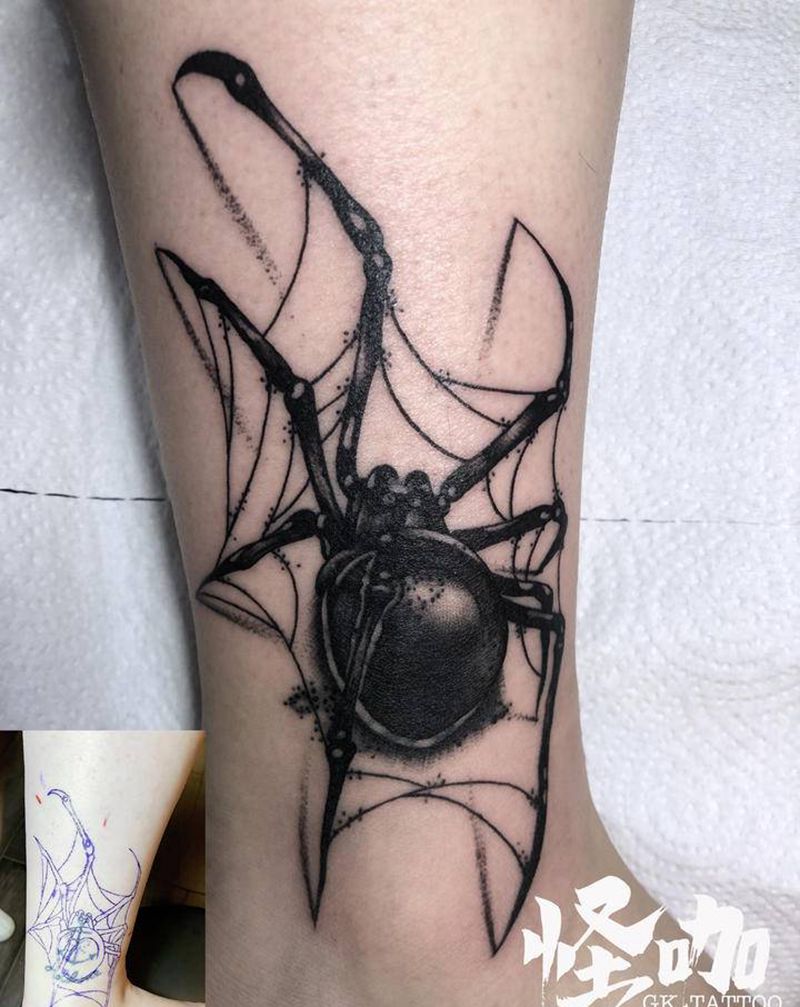 遮盖蜘蛛纹身图片_脚部欧美写实纹身图案