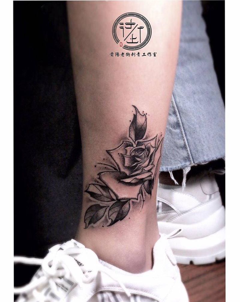 玫瑰纹身图片_脚部New School玫瑰花newschoo纹身图案