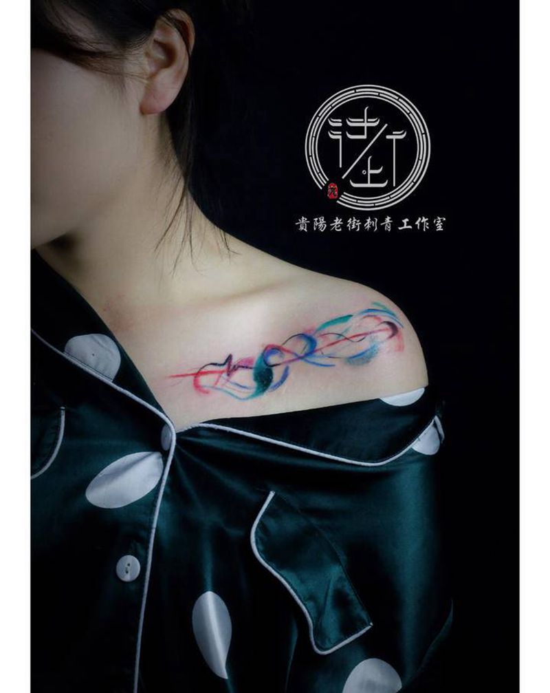 翔子作品，遮盖不开心。纹身图片_肩部水彩遮盖纹身图案