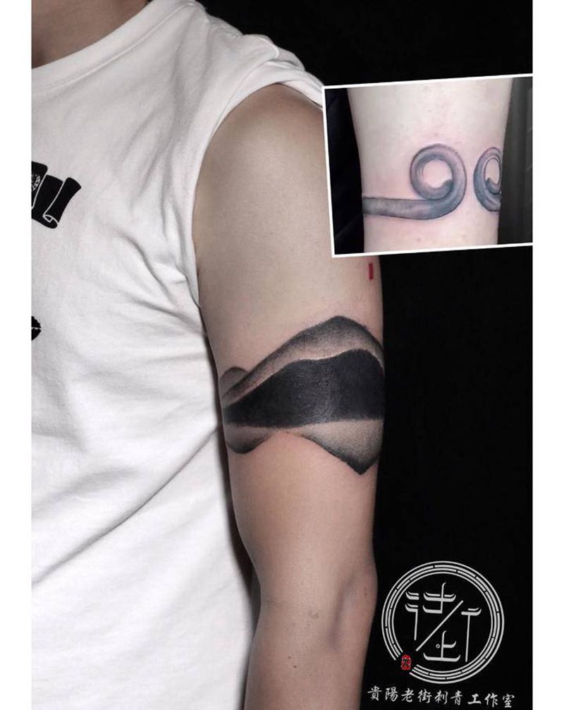 徒儿阿豪作品，水墨遮盖。纹身图片_手臂水墨遮盖纹身图案