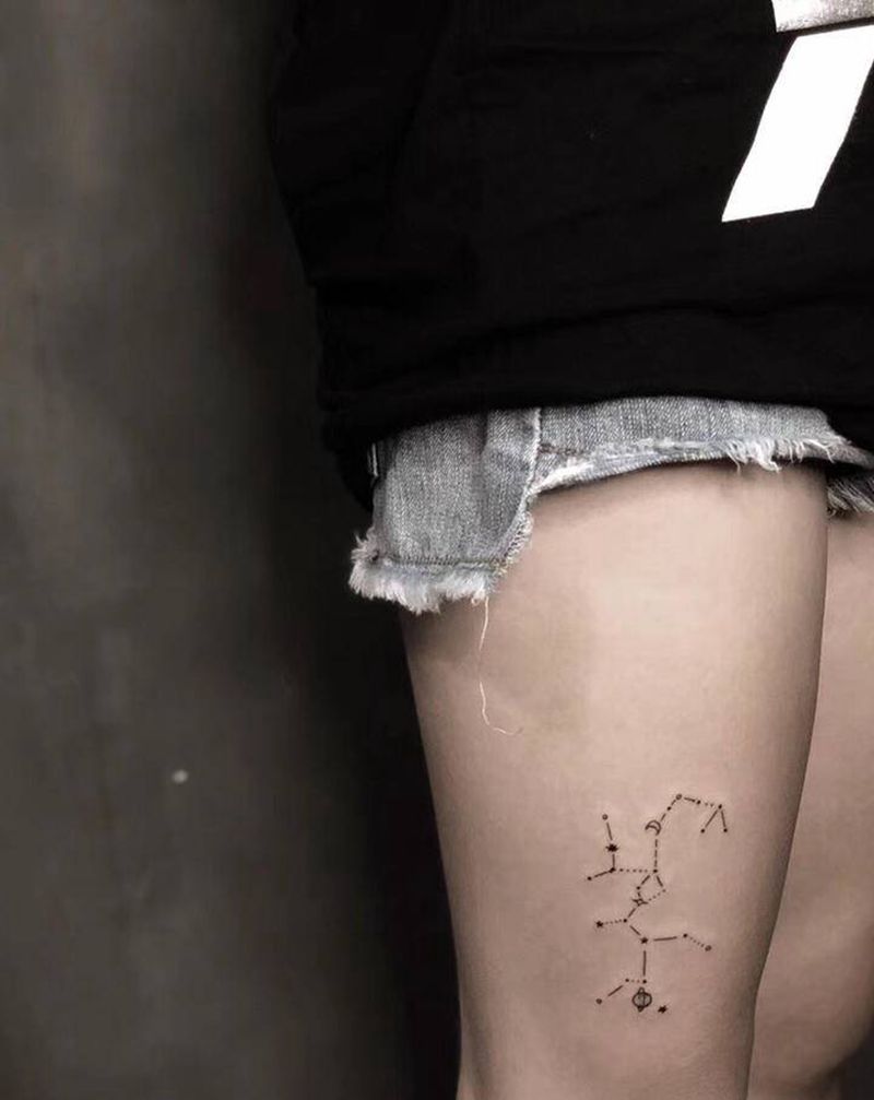 星座纹身图片_胸部点刺纹身图案