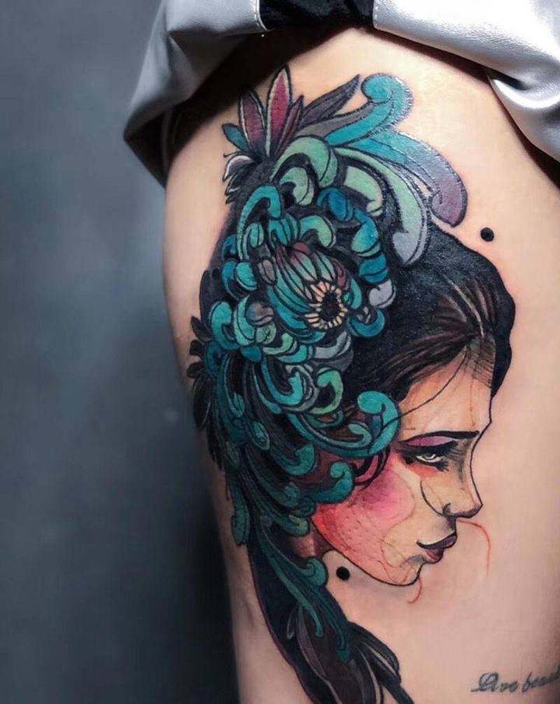 女人纹身图片_臀部New School女人菊花纹身图案