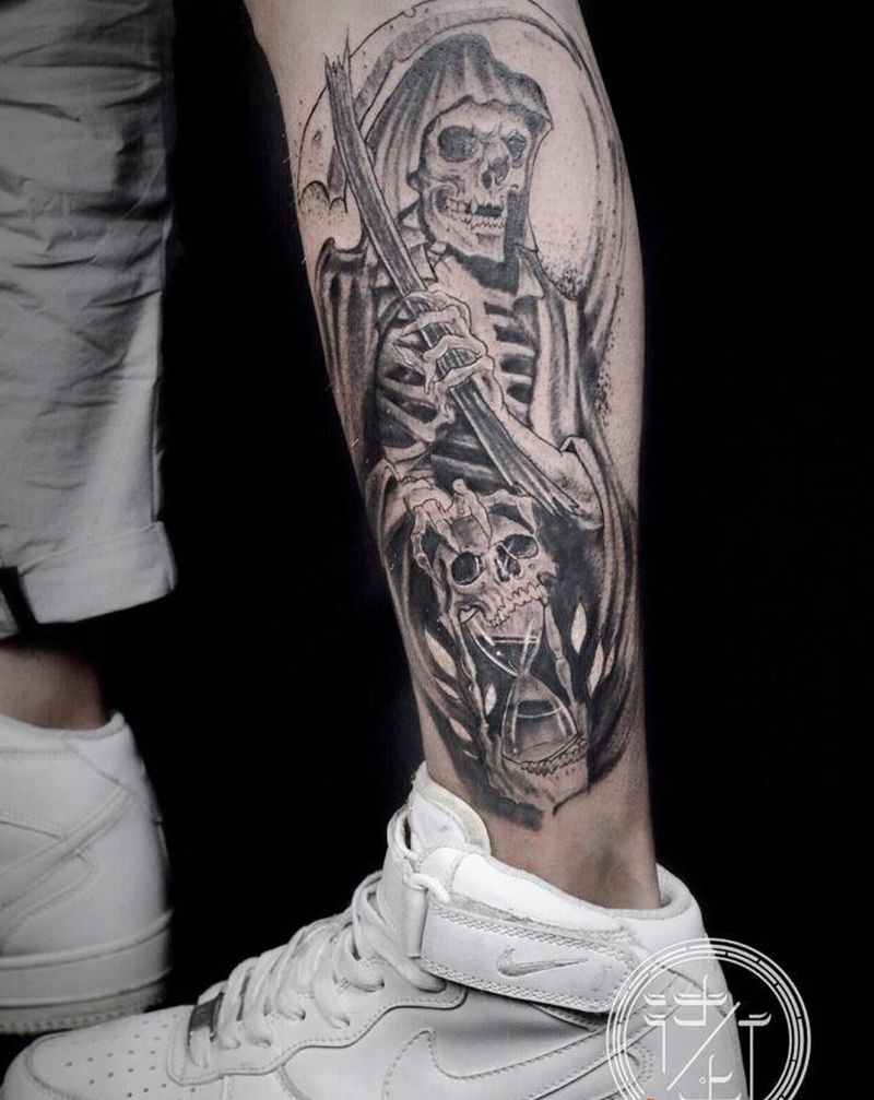 骷髅头纹身图片_腿部欧美写实骷髅纹身图案