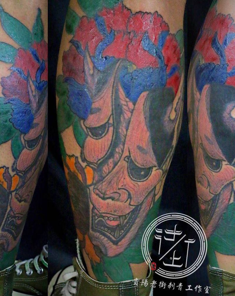 翔子作品，旧图修改，纹身图片_脚部老传统般若纹身图案