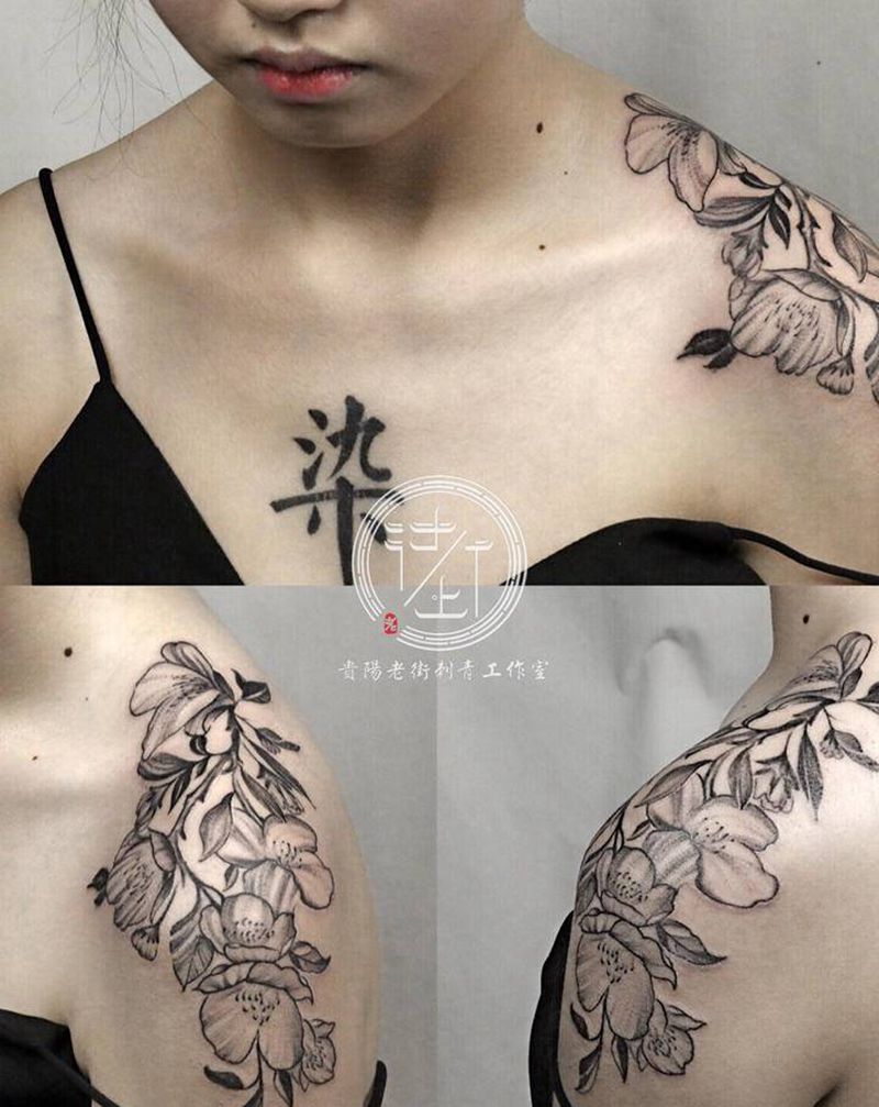 翔子作品，肩花。纹身图片_肩部点刺素花纹身图案