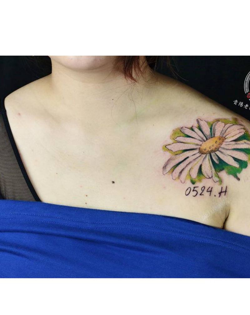 雏菊纹身图片_肩部水彩雏菊纹身图案