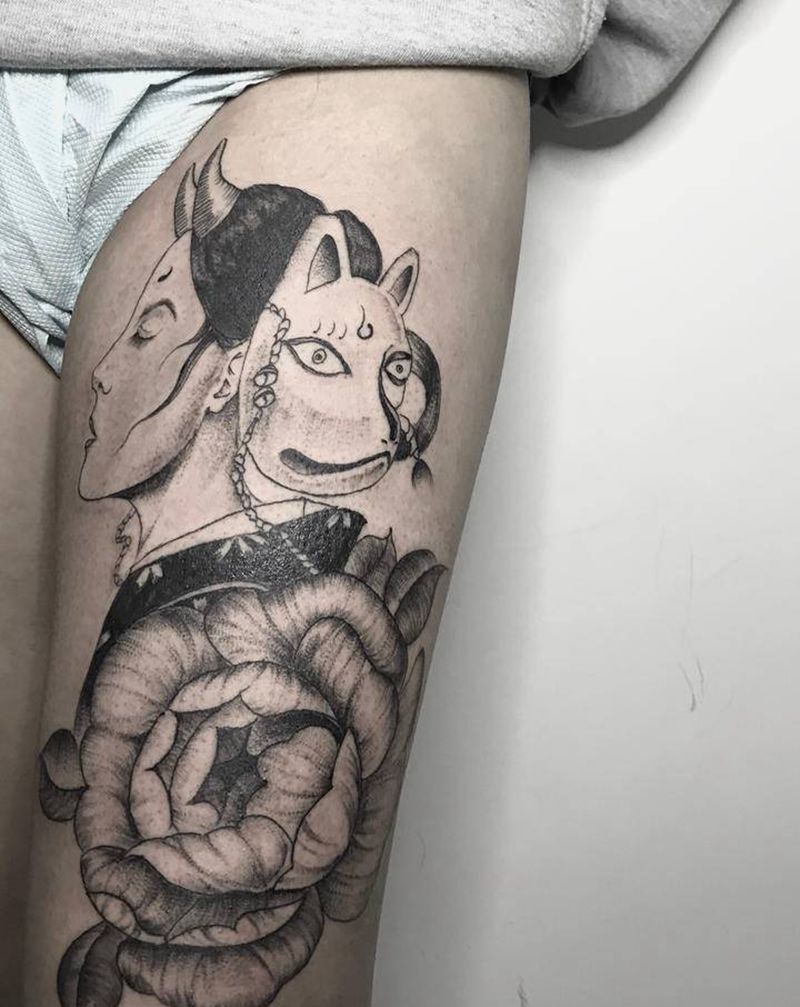 恶魔纹身图片_腿部点刺艺伎纹身图案