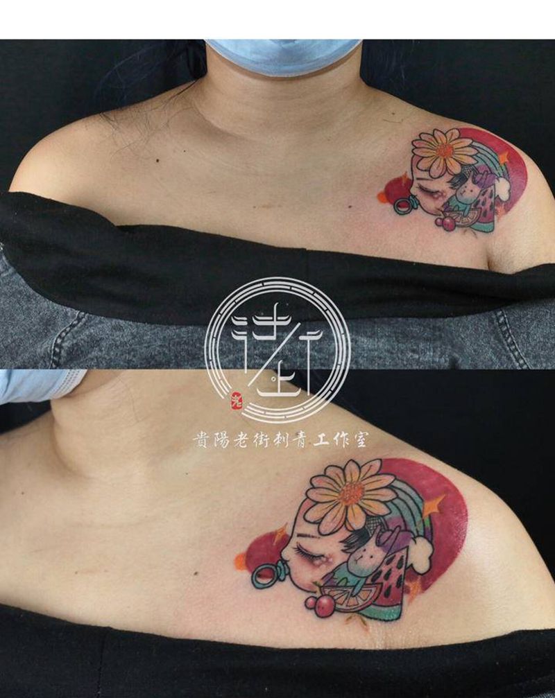 肩头纹身图片_肩部New School肩花纹身图案