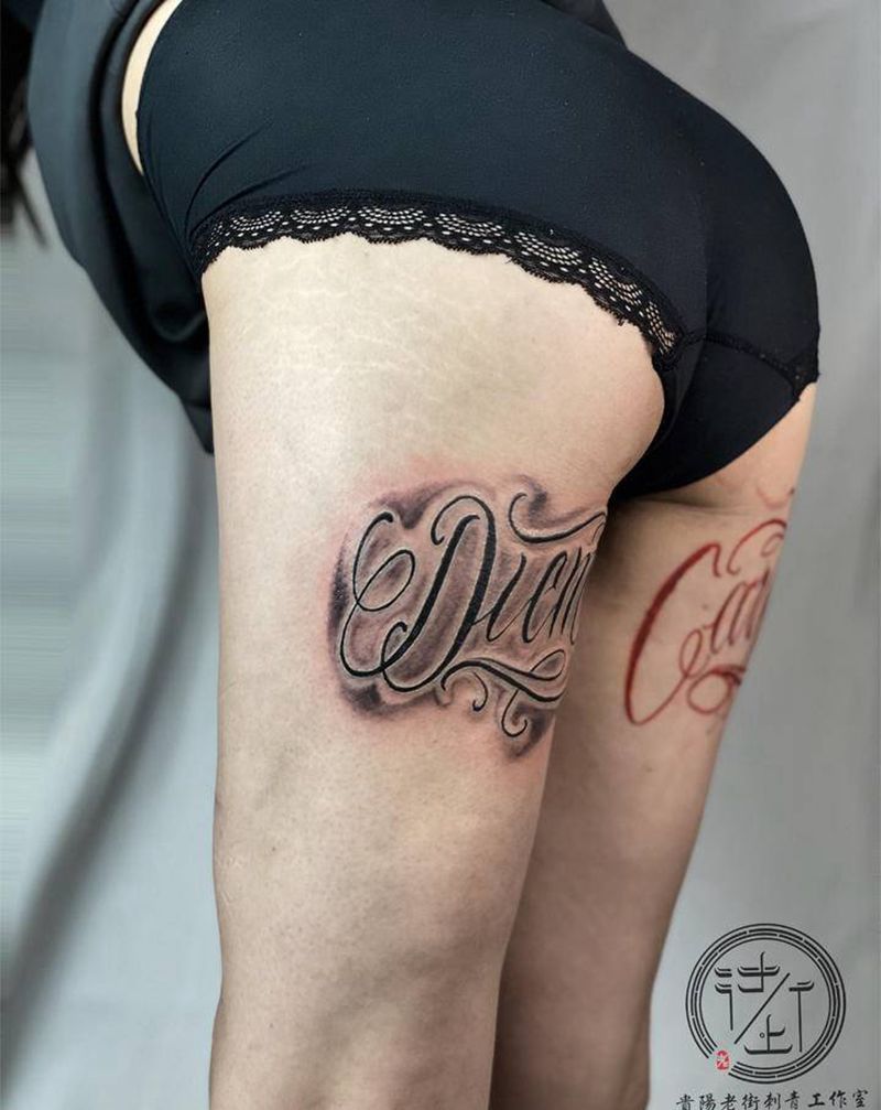 花体纹身图片_臀部几何花体纹身图案