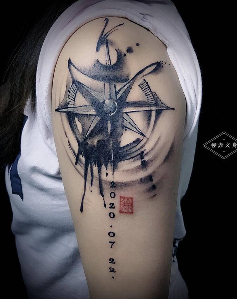 水墨指南针纹身图片_手臂水墨水墨设计指南针灯塔纹身图案