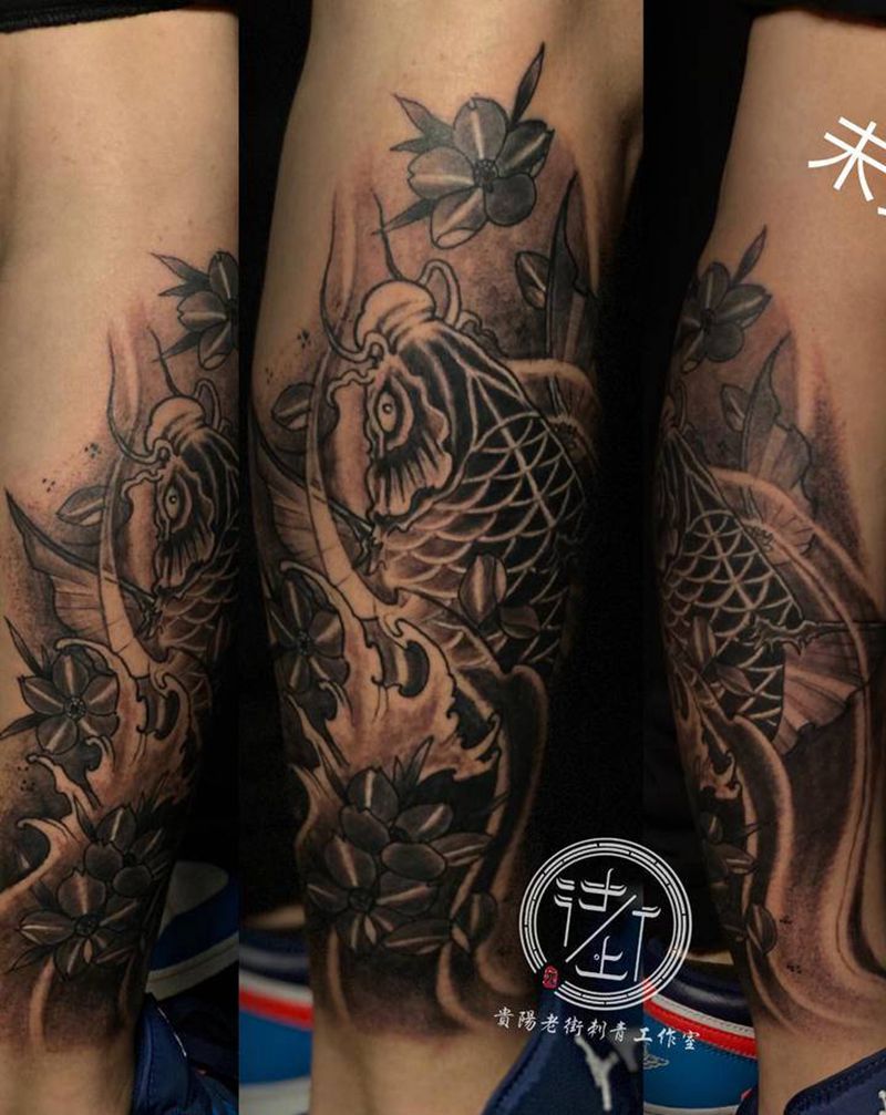 鲤鱼纹身图片_腿部新传统鲤鱼纹身图案