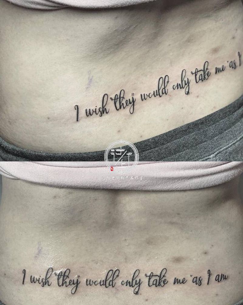 每一个纹身都有它存在的意义纹身图片_臀部几何英文纹身图案