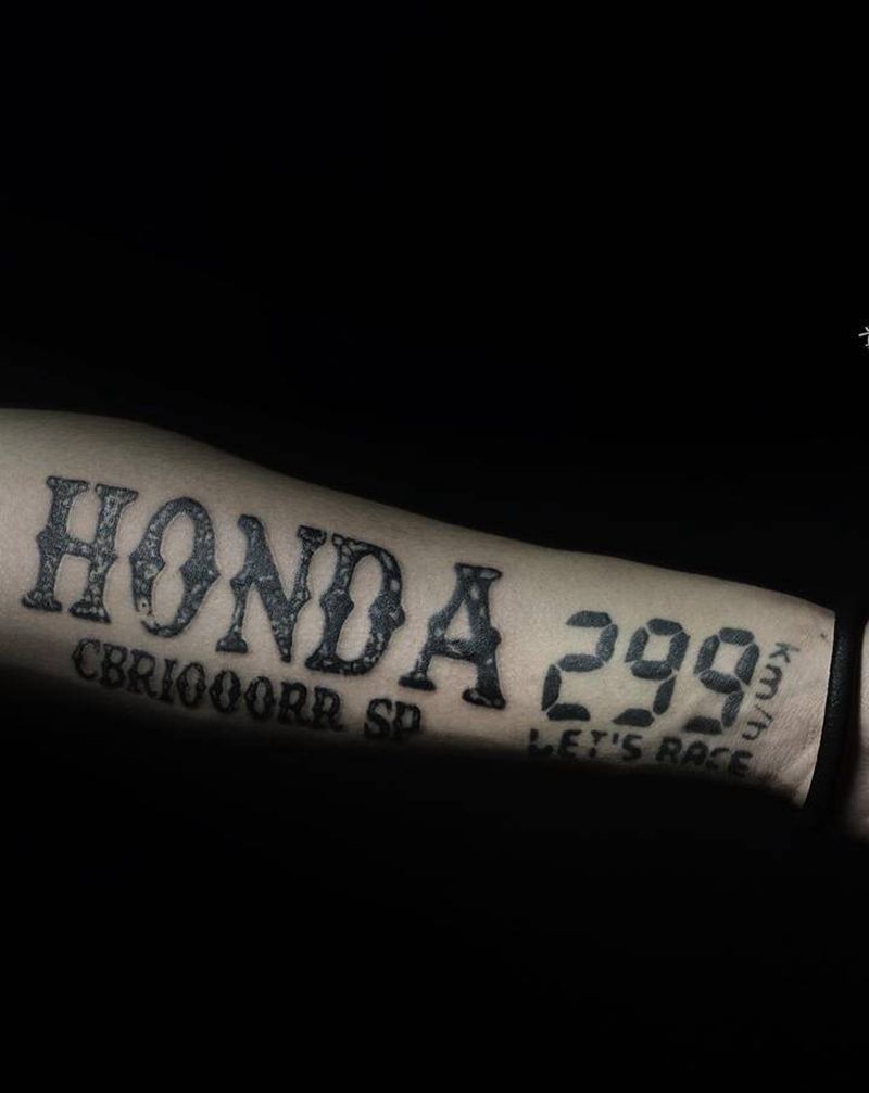 本田纹身图片_手臂图腾几何本田纹身图案