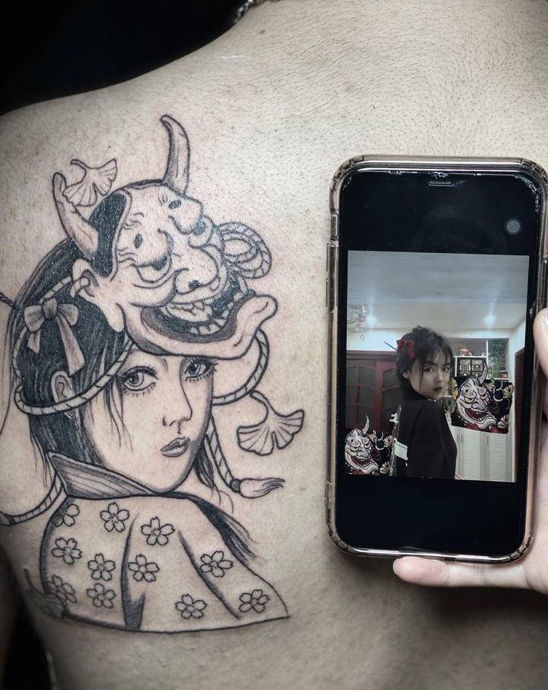 女友身上纹， 再无其他人。纹身图片_臀部新传统艺妓纹身图案