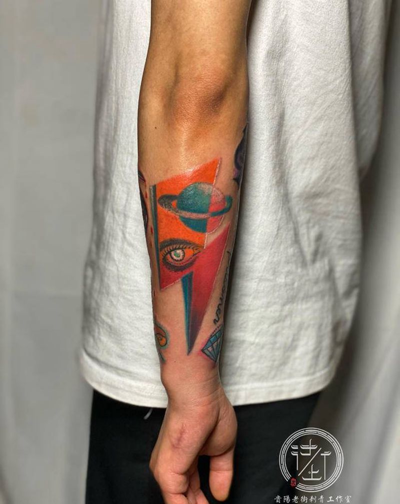 花臂的开始纹身图片_手臂水彩New School花臂纹身图案