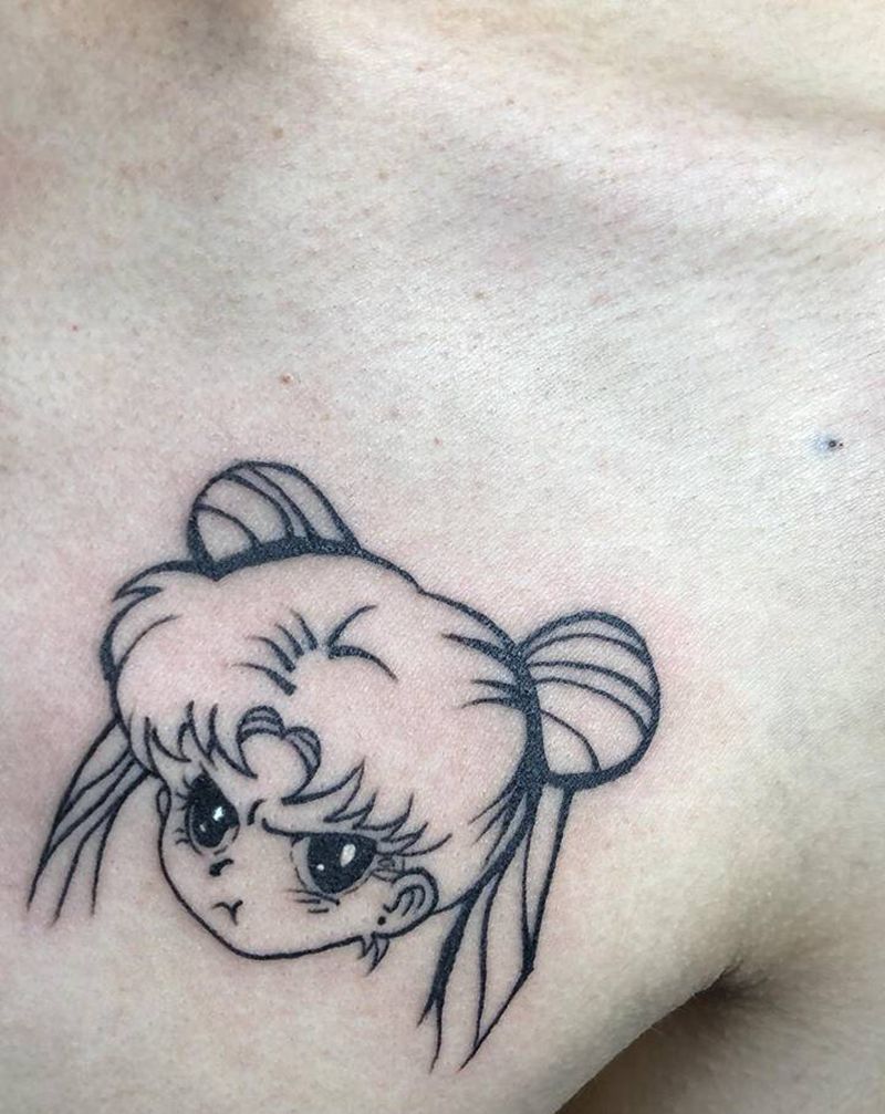 美少女战士月野兔纹身图片_胸部新传统欧美写实动漫美少女战士纹身图案