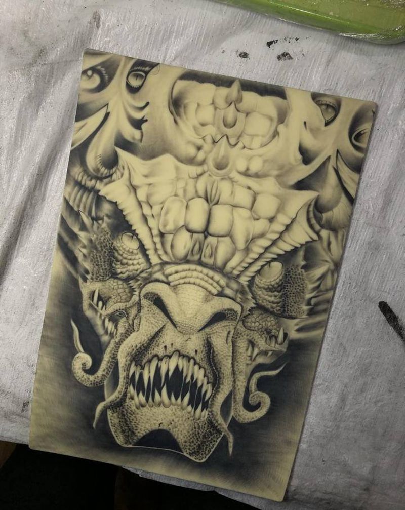 学员练习作品，龙威纹身图片_背部欧美写实新传统纹身图案