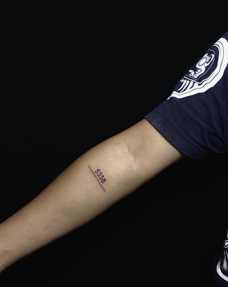 极简主义纹身图片_手臂几何纹身图案