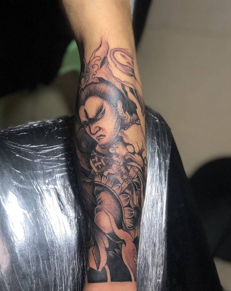 二郎神纹身图片_手臂纹身图案