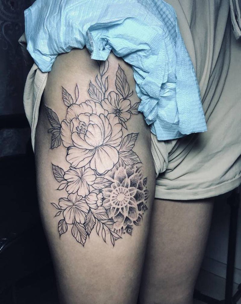 素花 未完纹身图片_腿部纹身图案