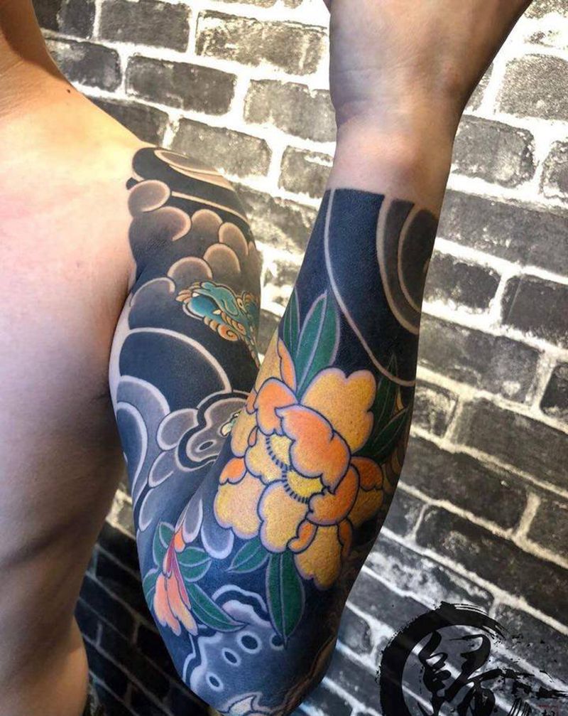 老传统花臂纹身图片_手臂老传统纹身图案