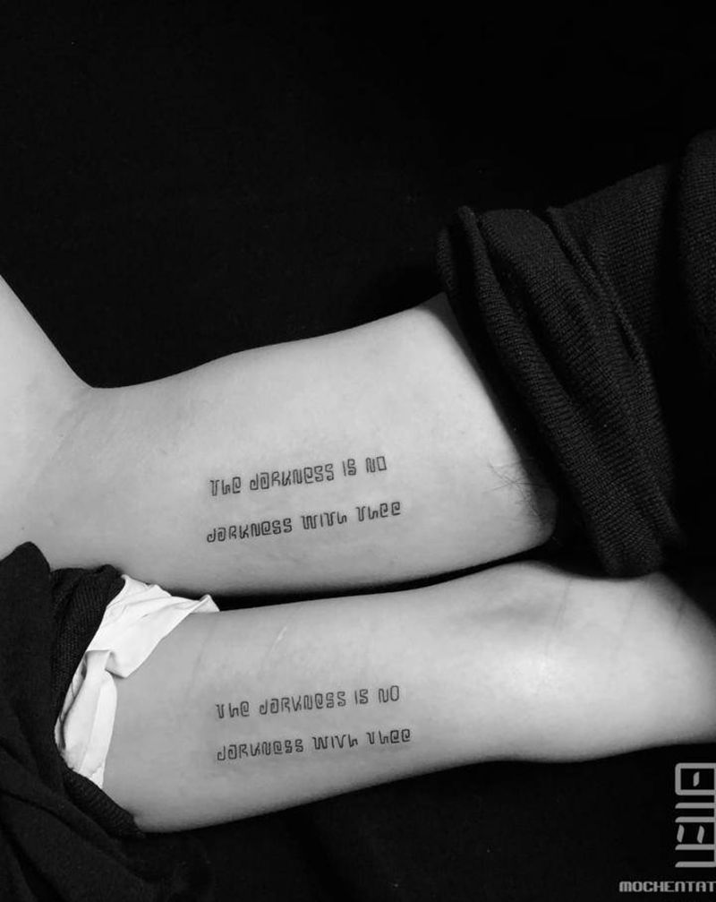 情侣纹身  字母纹身图片_手臂几何情侣纹身图案