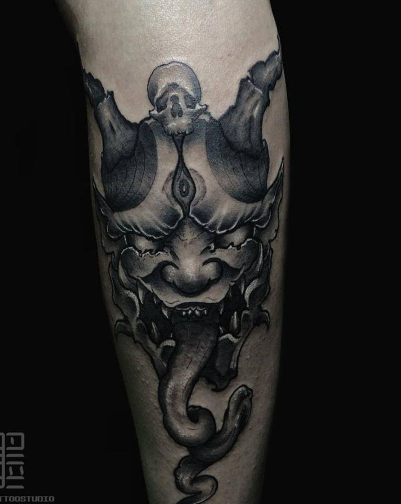 般若纹身图片_腿部新传统般若纹身图案