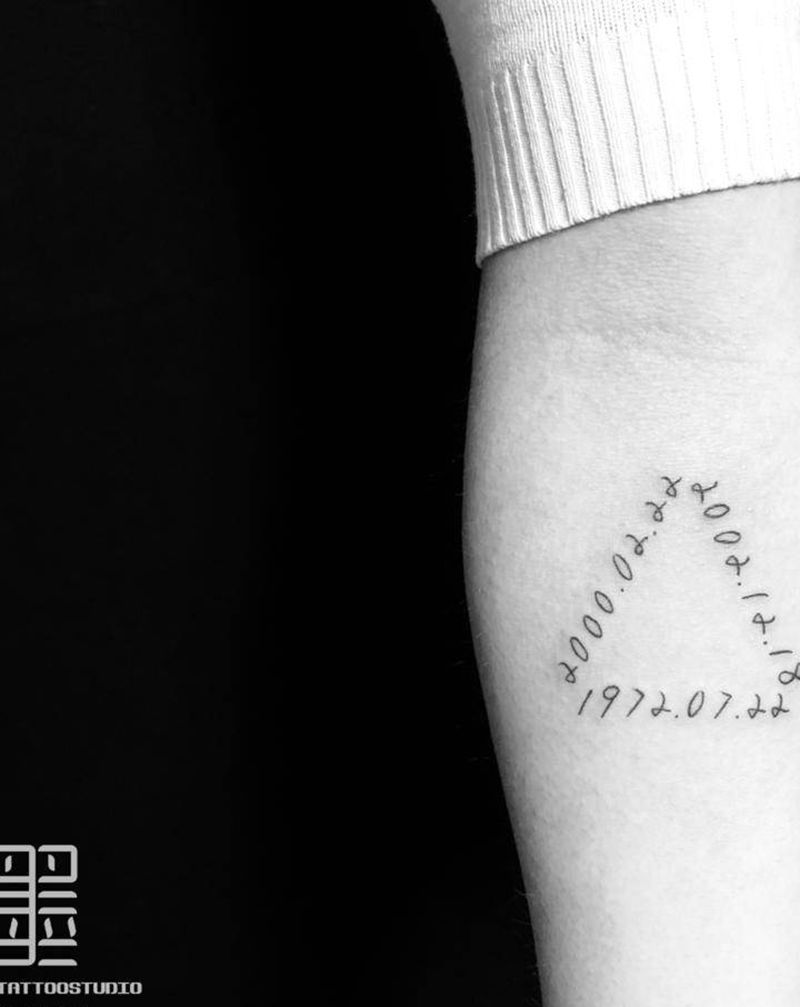 三角形纹身图片_手臂几何纹身图案