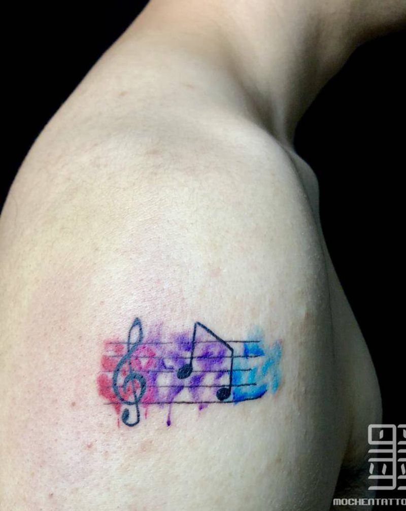 水彩纹身图片_手臂水彩纹身图案