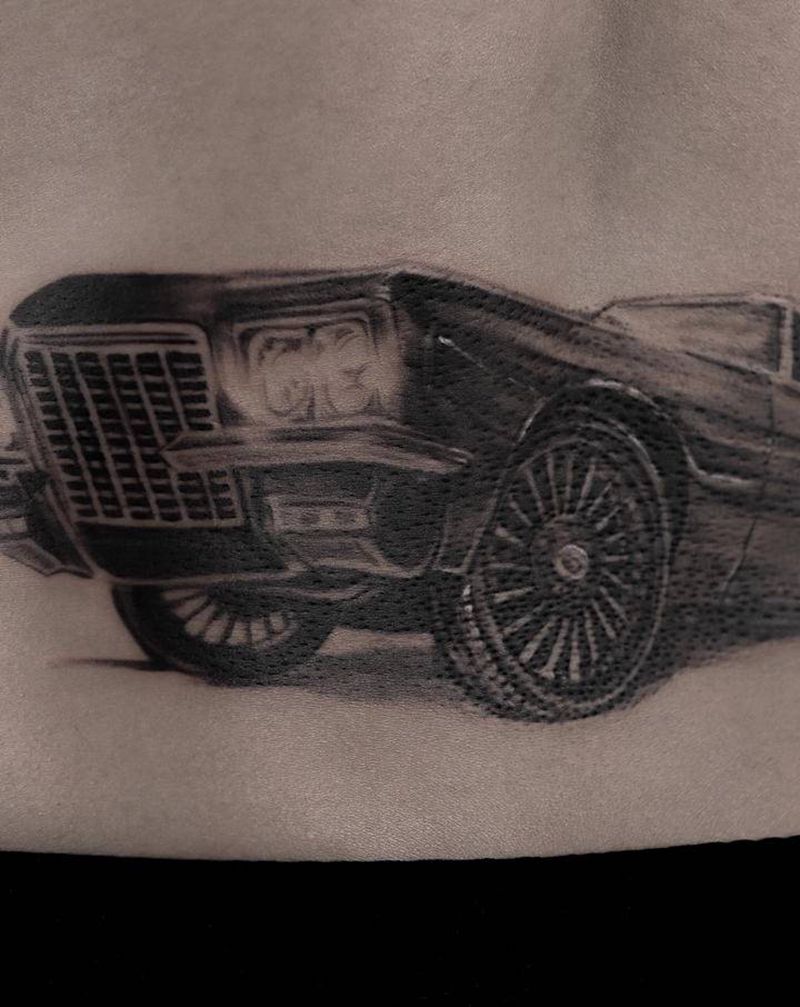 写实满背进度纹身图片_背部欧美写实纹身图案