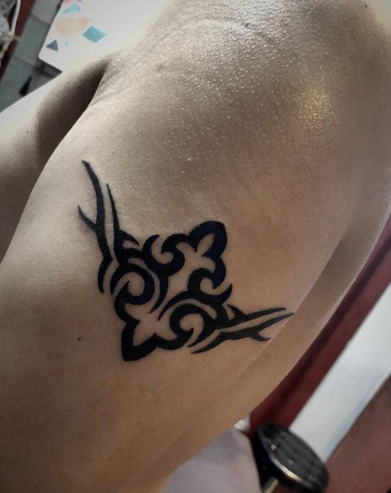 图腾纹身图片_手臂图腾纹身图案