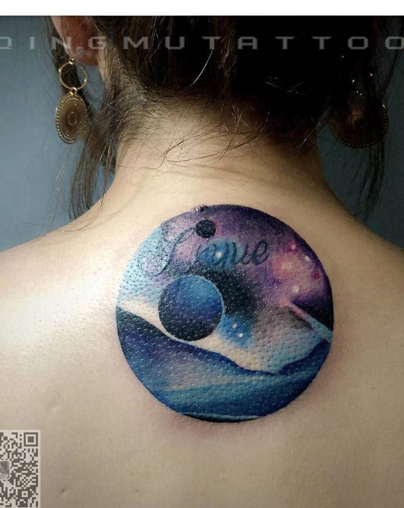 星空纹身图片_背部水彩纹身图案