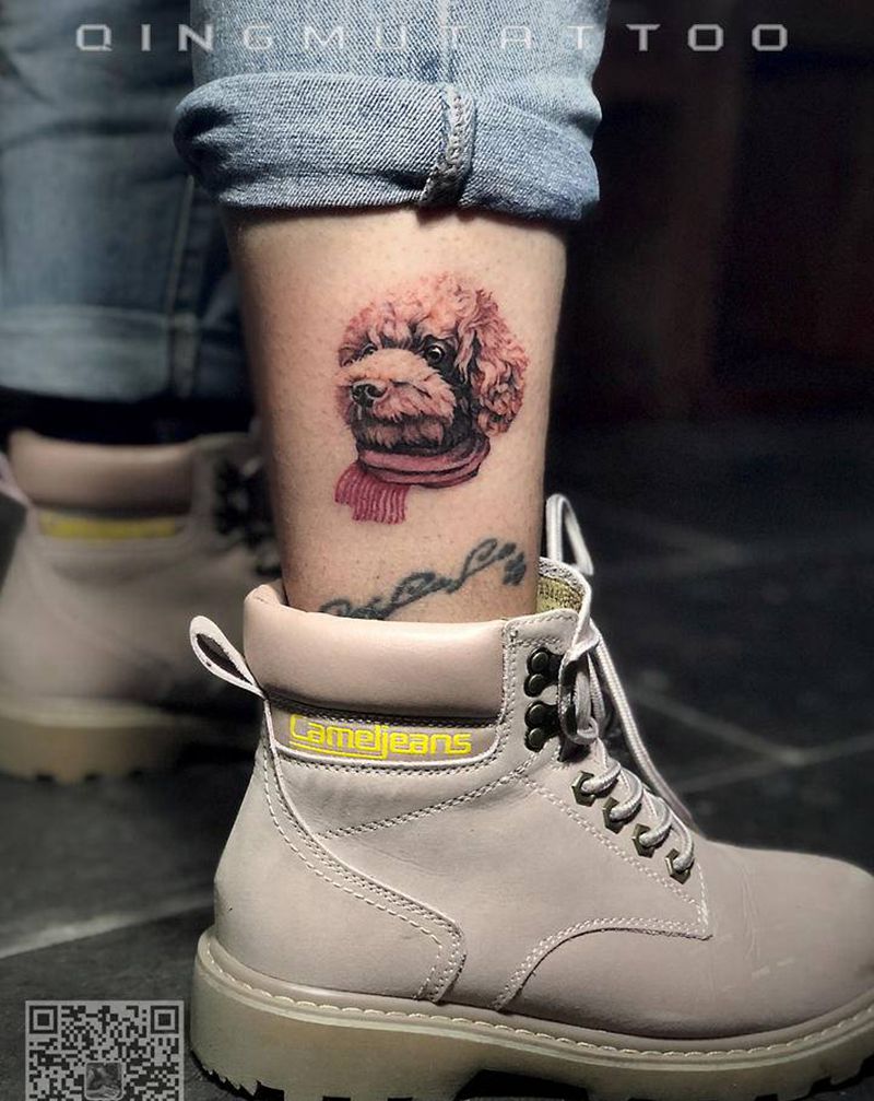 写实泰迪纹身图片_腿部欧美写实纹身图案