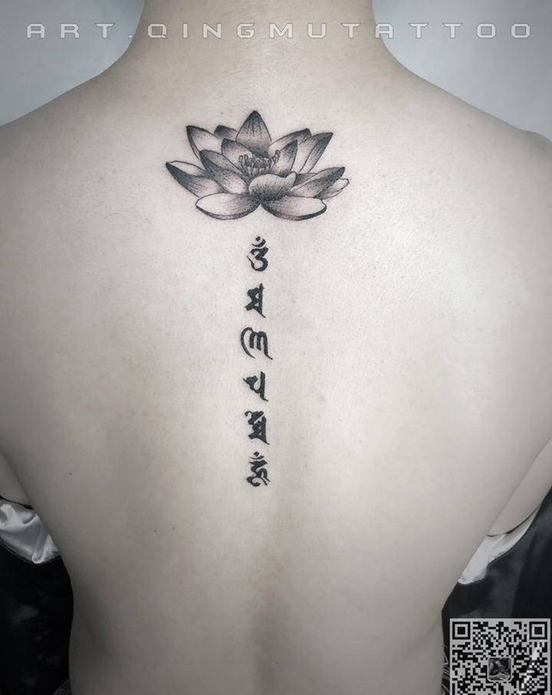 一念心清静，莲花处处开纹身图片_背部纹身图案