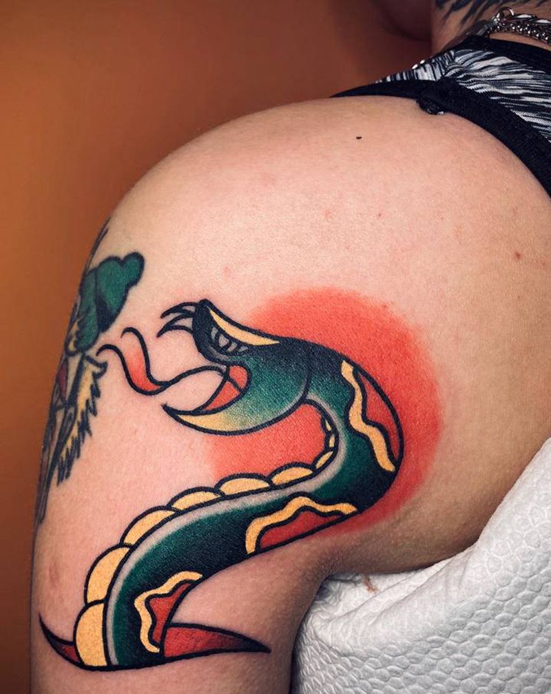 Oldschool蛇纹身图片_手臂Old School蛇纹身图案