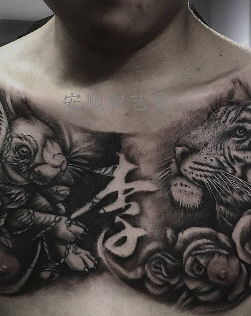 花胸纹身图片_胸部纹身图案