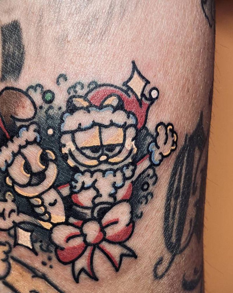 加菲猫纹身图片_腿部Old School纹身图案