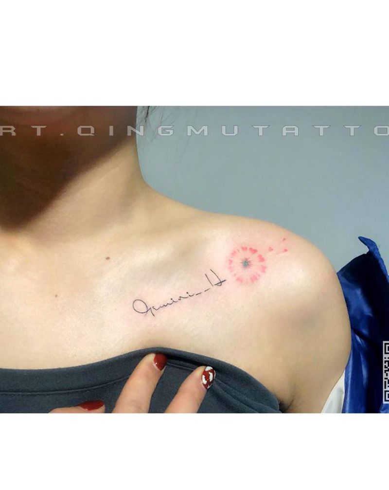 锁骨小清新纹身图片_肩部花体字水彩纹身图案