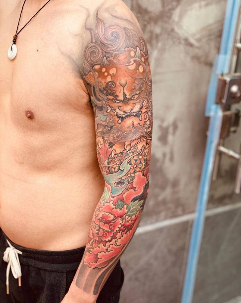 富贵唐狮纹身图片_手臂新传统匠心精神纹身图案