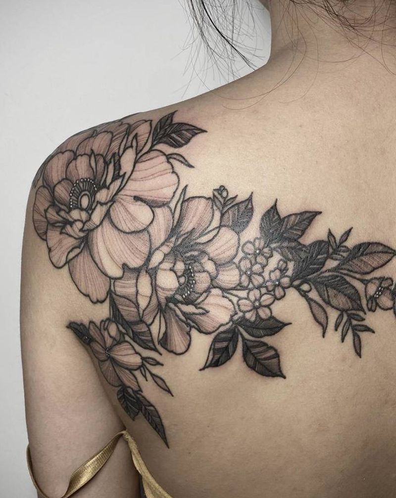 肩 素花纹身图片_肩部素花纹身图案