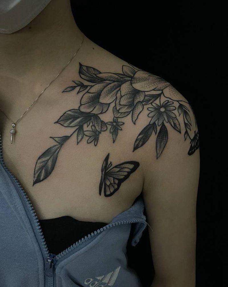 素花纹身图片_背部纹身图案