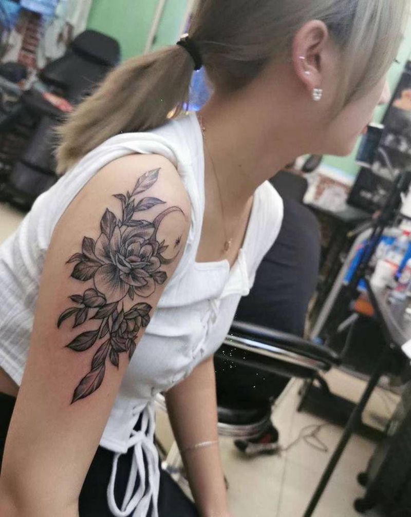 素花纹身纹身图片_手臂纹身图案