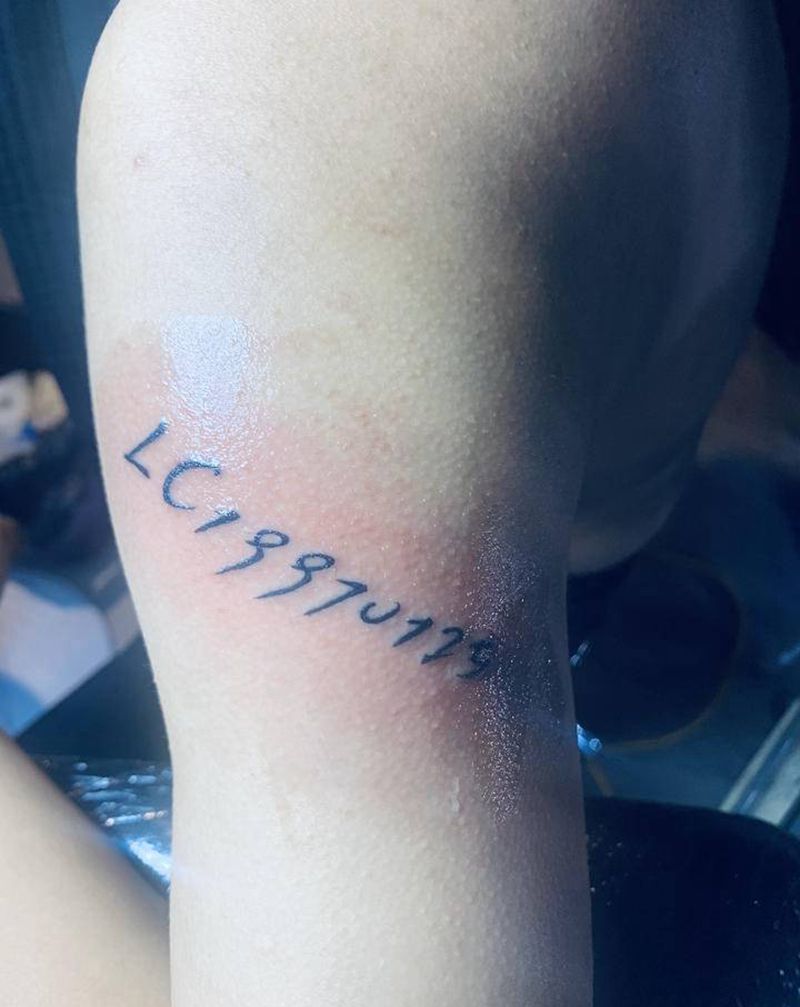 英文数字纹身图片_手部纹身图案