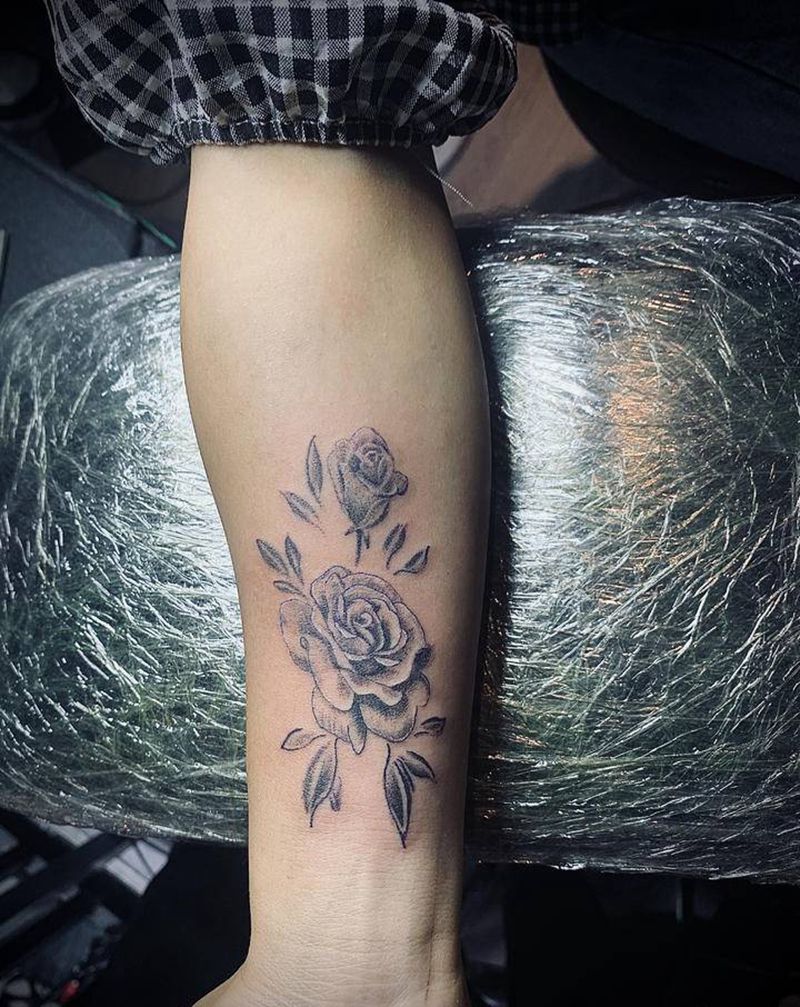 花纹身图片_手臂手部纹身图案