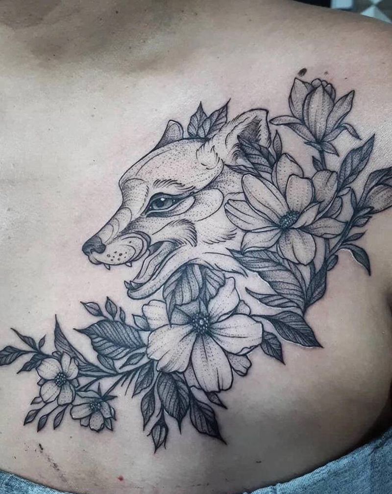 素花纹身图片_胸部纹身图案