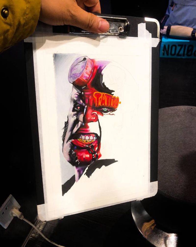 地狱男爵纹身图片_欧美写实纹身图案