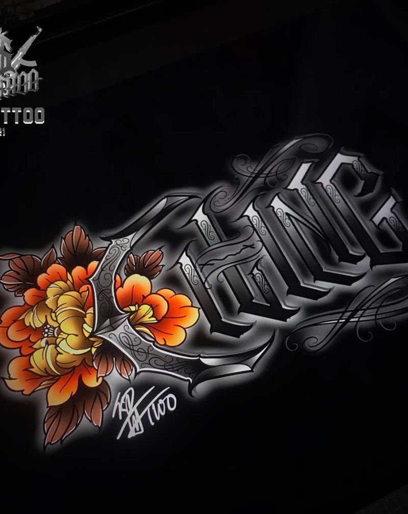 字纹身图片_花体字Old School纹身图案