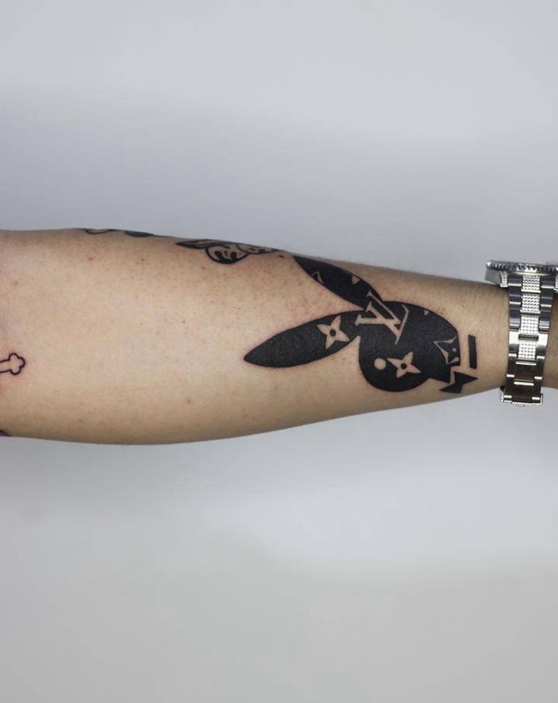 拼花臂纹身图片_手臂纹身图案